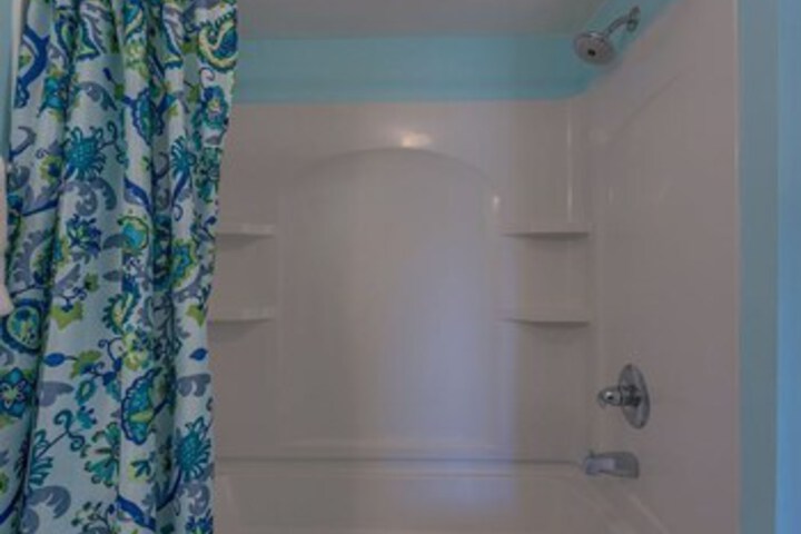Room 6 of 31