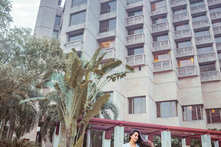 Hotel Exterior 110 of 119