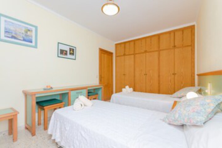 Room 36 of 48