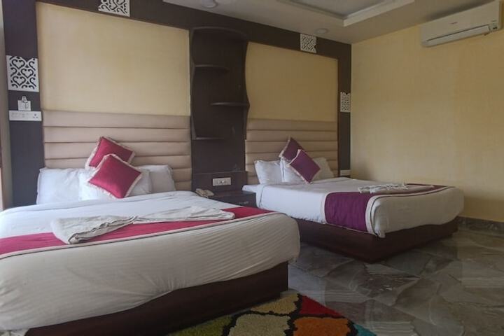 Room 15 of 46