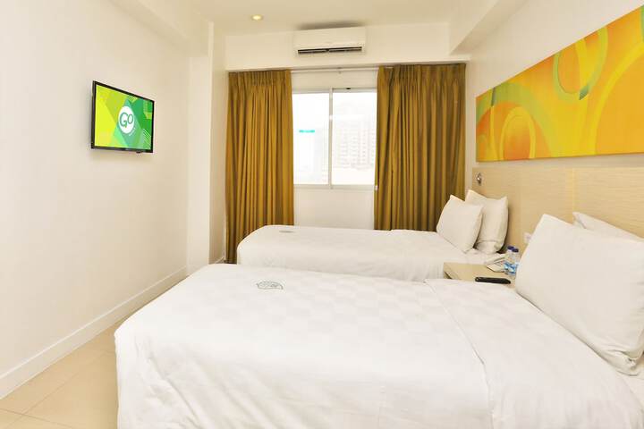 Room 19 of 32