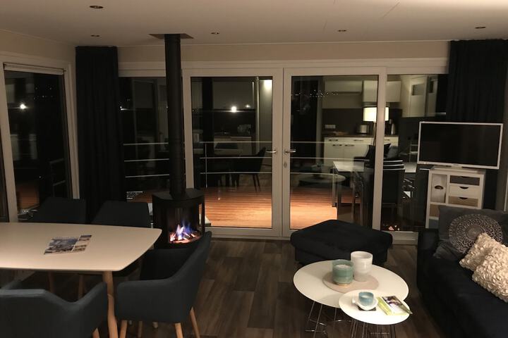 Room 13 of 68