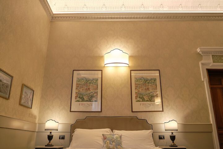 Room 3 of 35