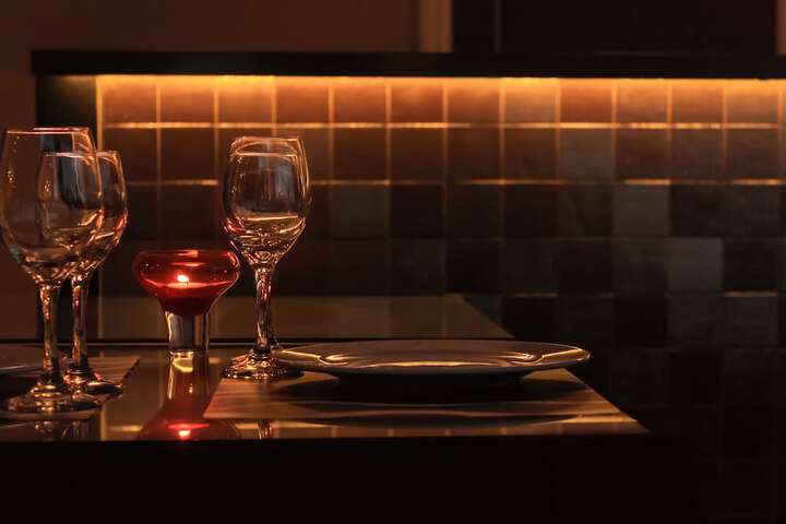 Dining 32 of 45