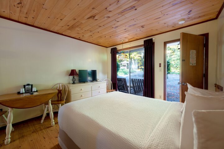 Room 21 of 225