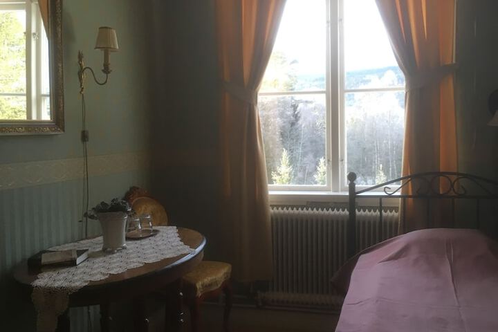 Room 14 of 71