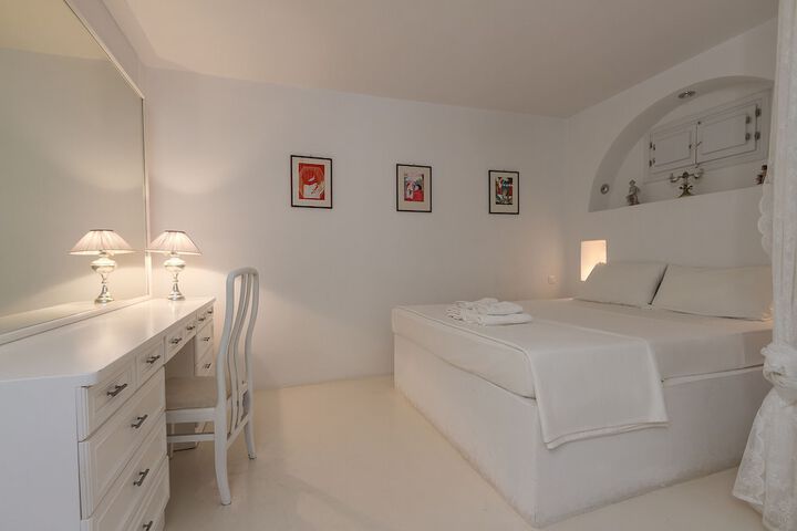 Room 7 of 110