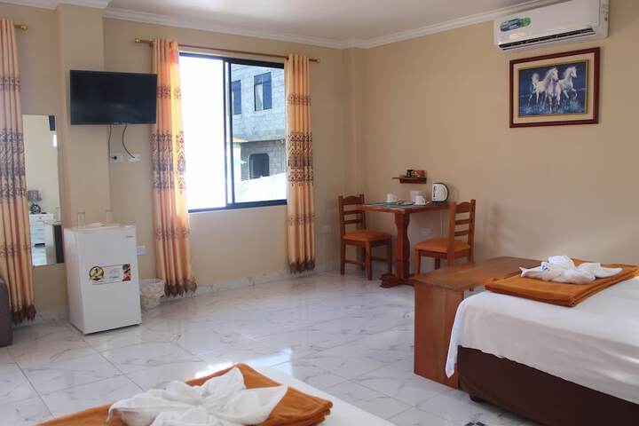 Room 10 of 38