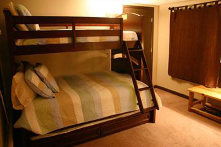 Room 5 of 20