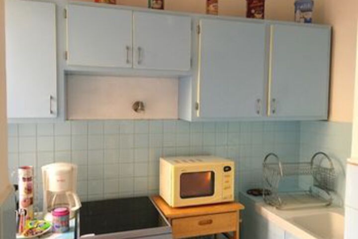Room 124 of 200