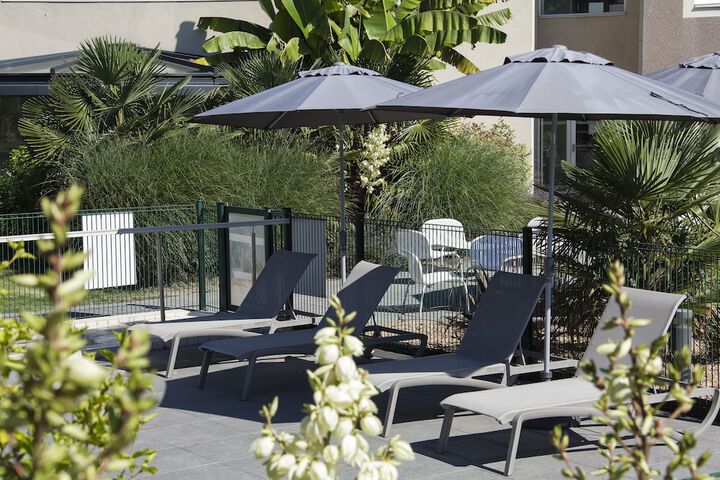 Sundeck 115 of 129