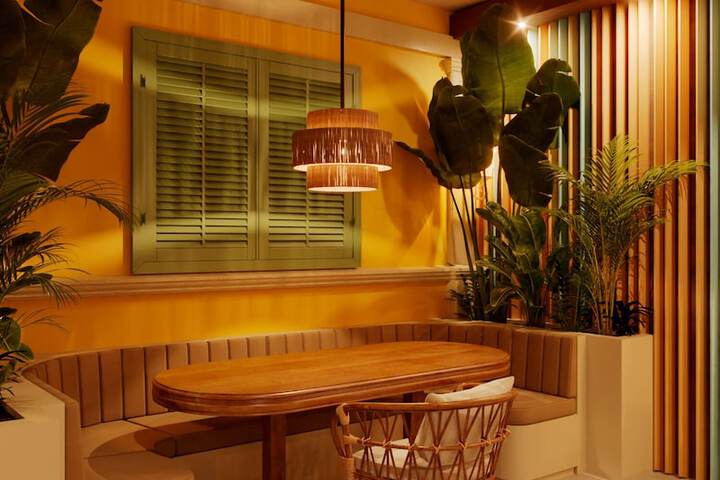 Dining 68 of 91