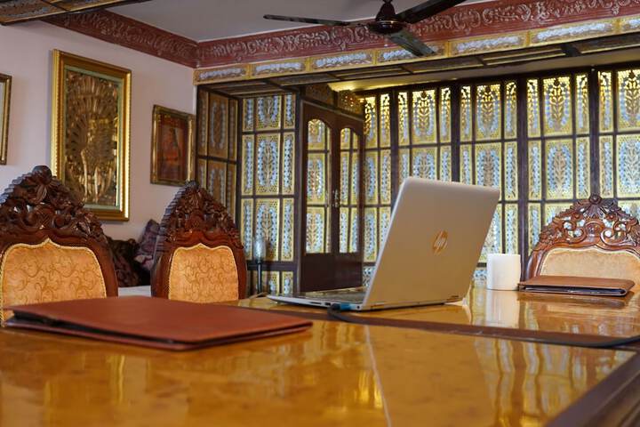 Meeting facility