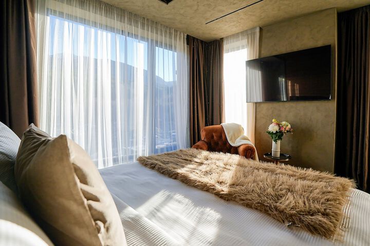 Room 92 of 254