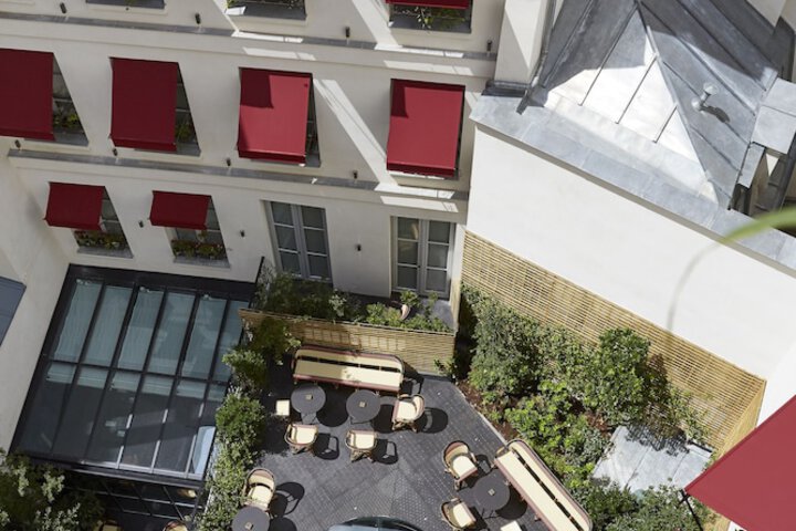 Hotel Exterior 80 of 86