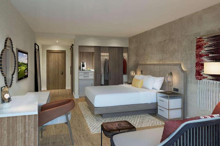 1 King Bed (9 of 9)