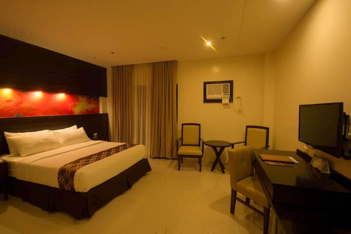 Room 5 of 38