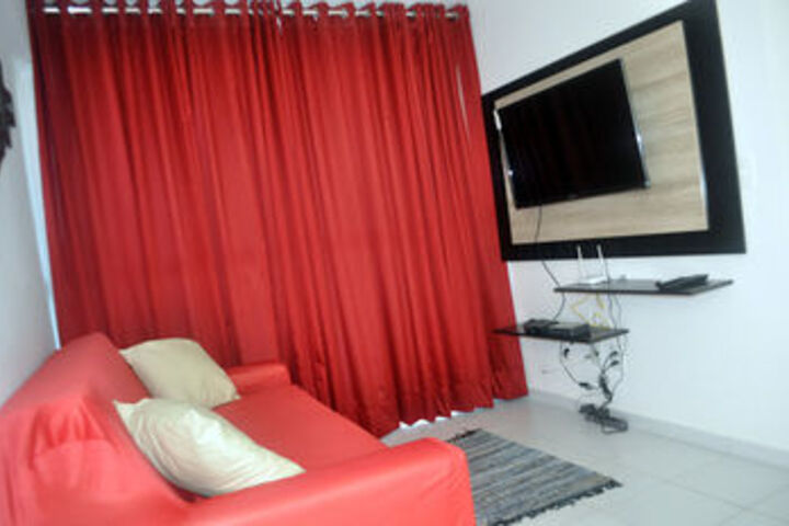 Room 33 of 41