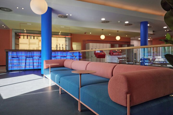 Guest Lobby