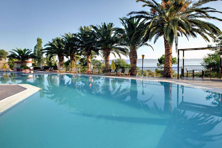 Sunrise Resort Hotel
