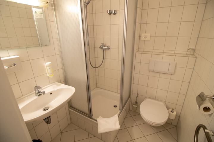 Clean Restrooms