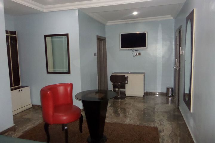 Room 20 of 24