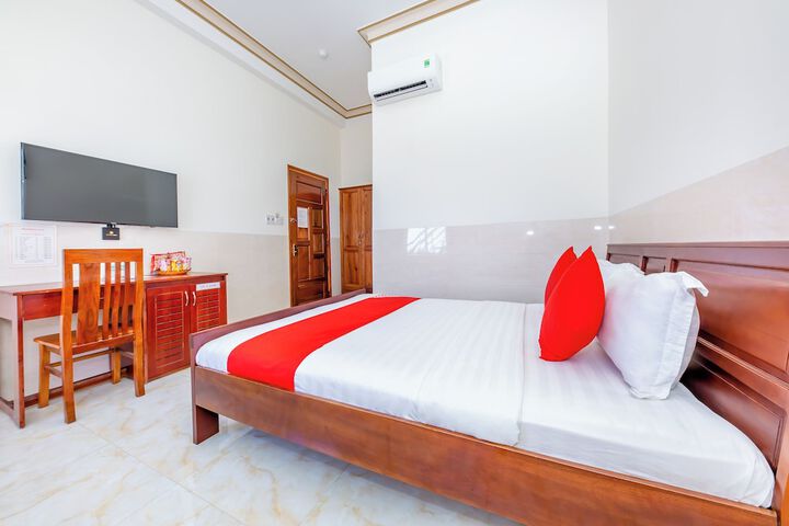 Room 3 of 27