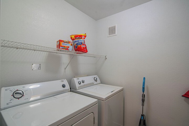 Laundry 159 of 193