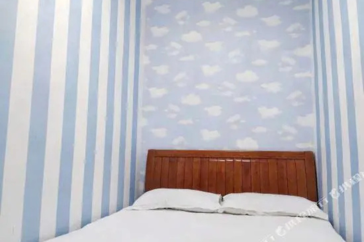 1314 Theme Hotel