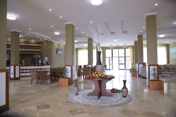 Haile Resort Adama