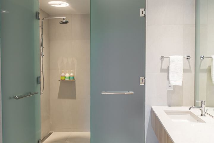 Room 14 of 57