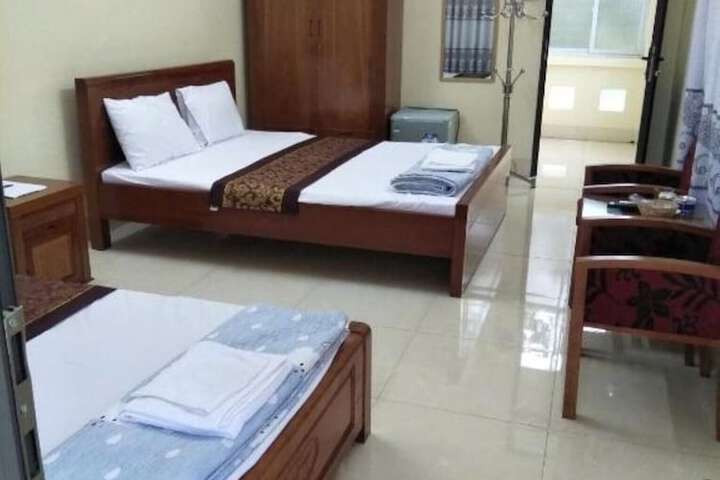 Room 10 of 23