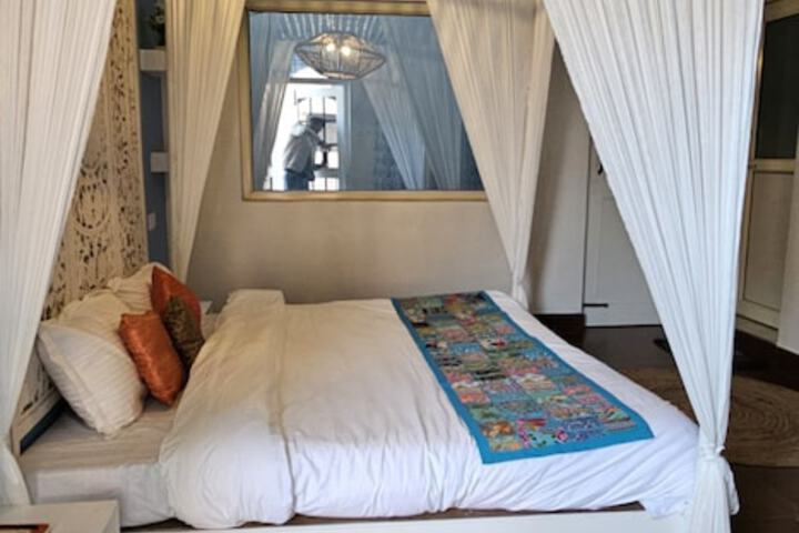 Room 21 of 63