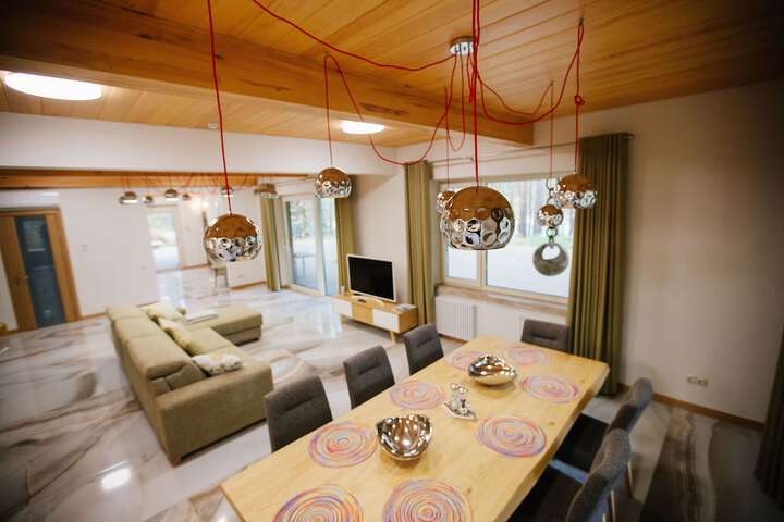 Room 20 of 62