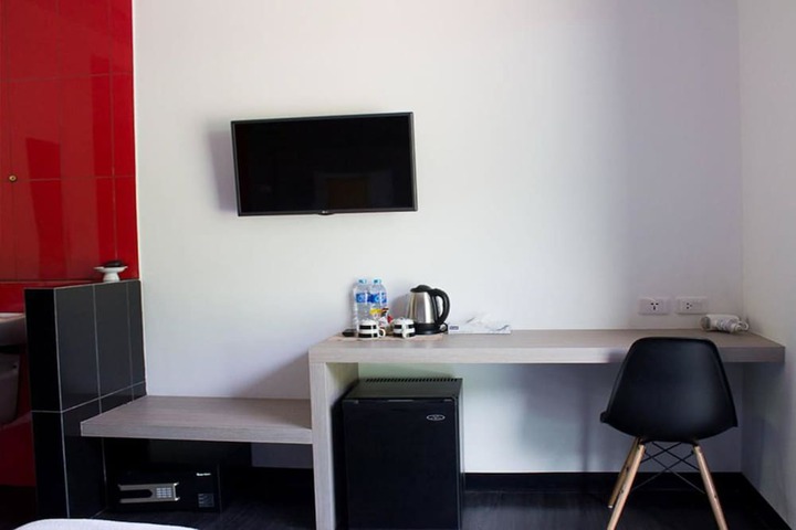 Room 50 of 86