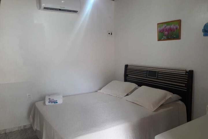 Room 4 of 40