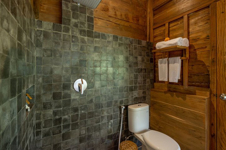 Room 27 of 55