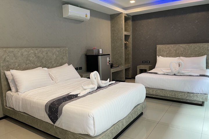 Room 14 of 43