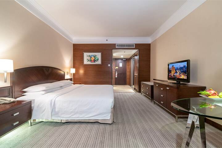 Room 22 of 141