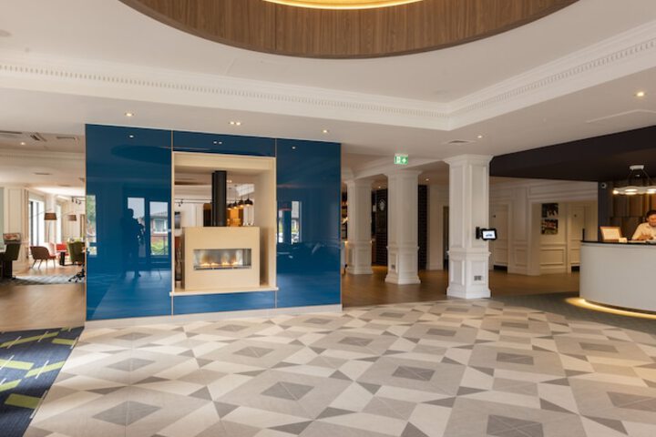 Hotel Interior 4 of 96