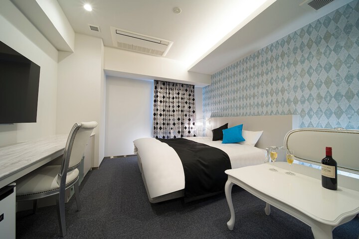 Room 42 of 71