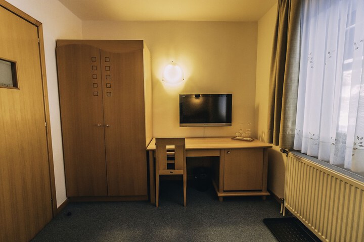Room 18 of 58