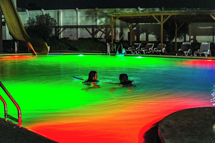 Pool 128 of 214