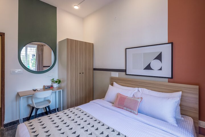 Room 18 of 22