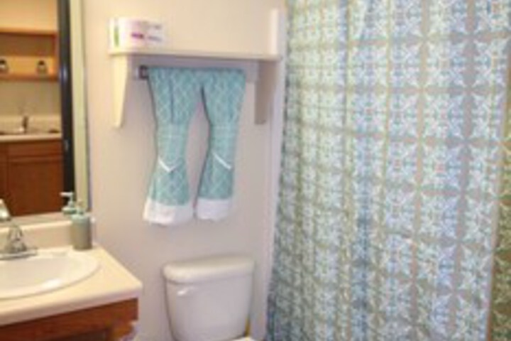 Room 13 of 102