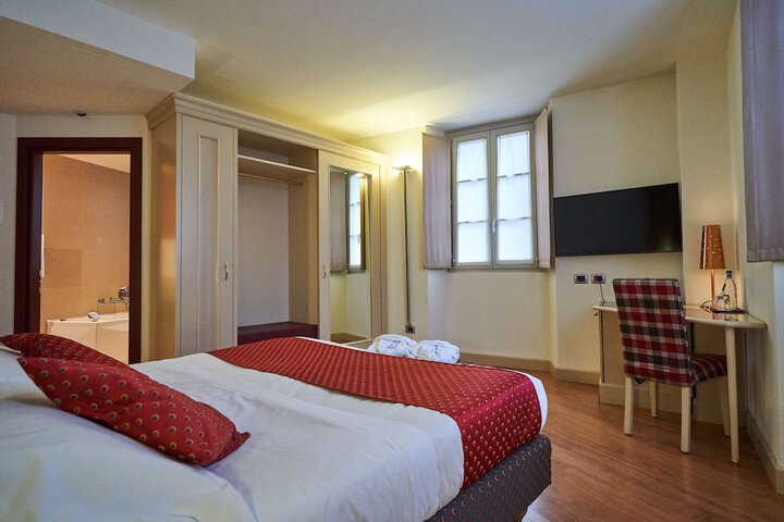 Room 14 of 45