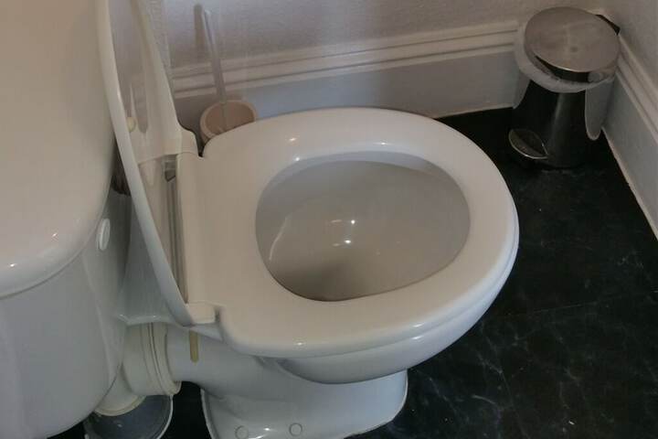 Clean Restrooms