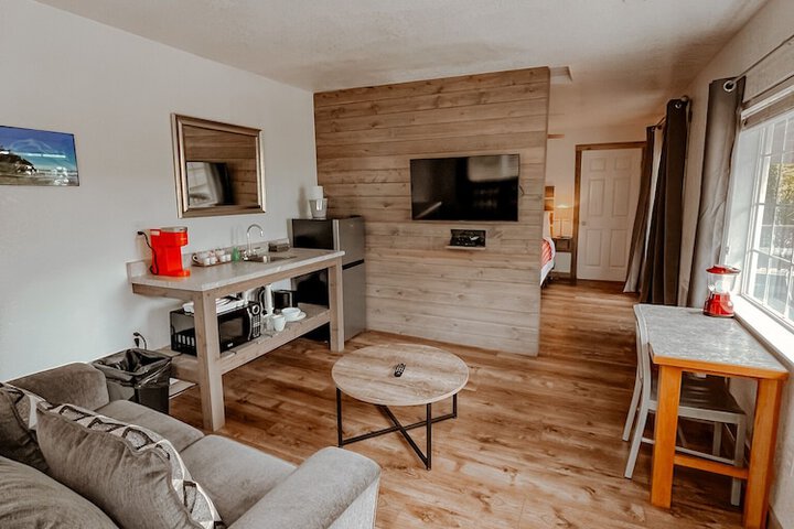 Room 40 of 72