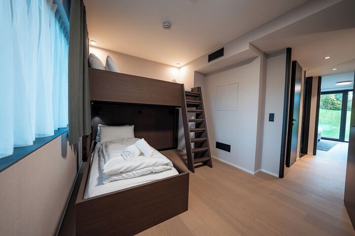 Room 7 of 55