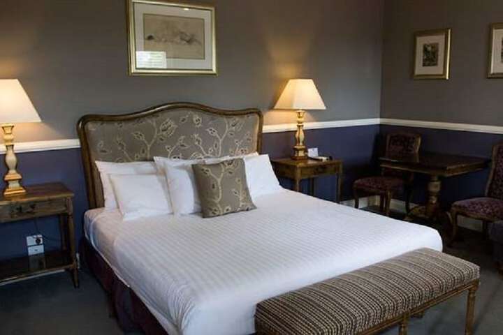 Room 2 of 29